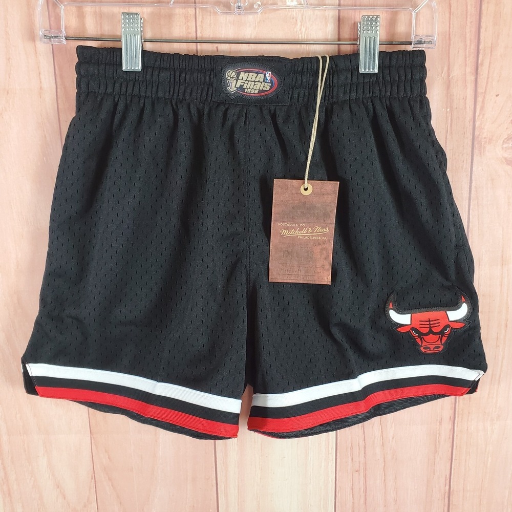 Mitchell & Ness Womens Basketball Shorts XS Black Chicago Bulls Drawstring Waist